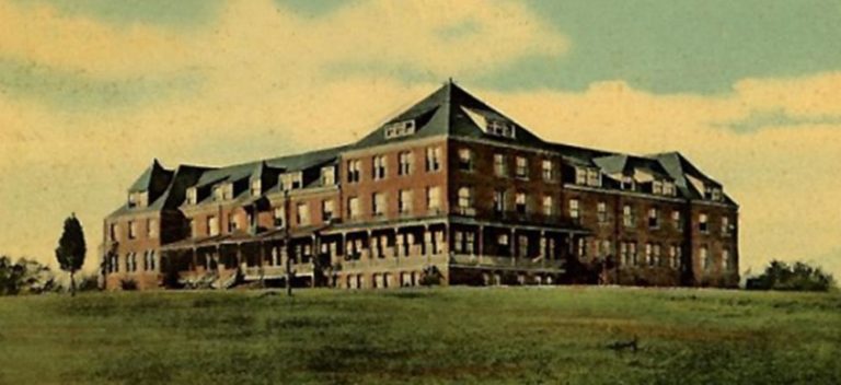 Mary Holmes College (1892-2005)