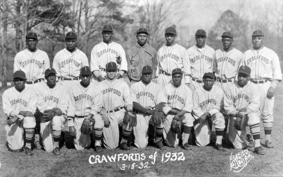 Pittsburgh Crawfords throwback uniforms