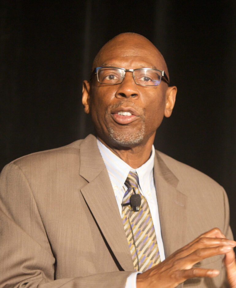 Geoffrey Canada (1952- ) •