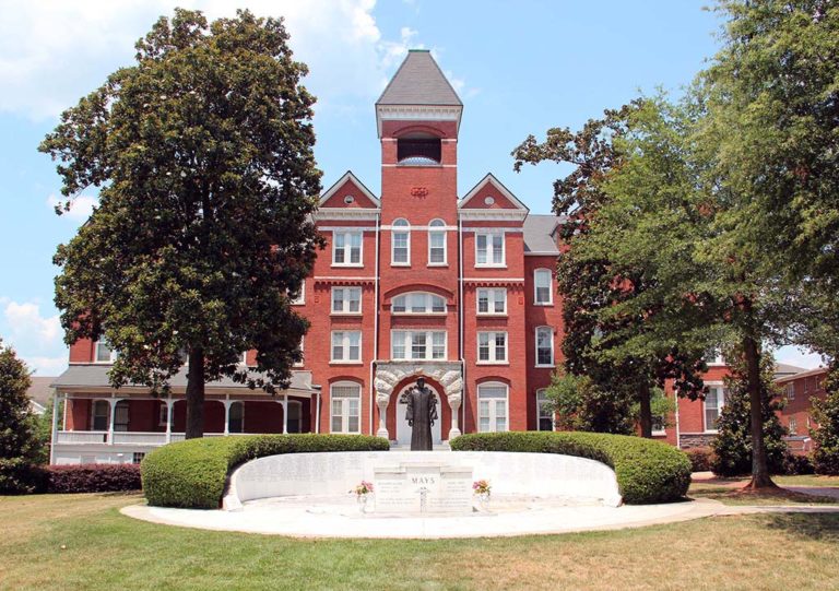 Morehouse College (1867- ) •