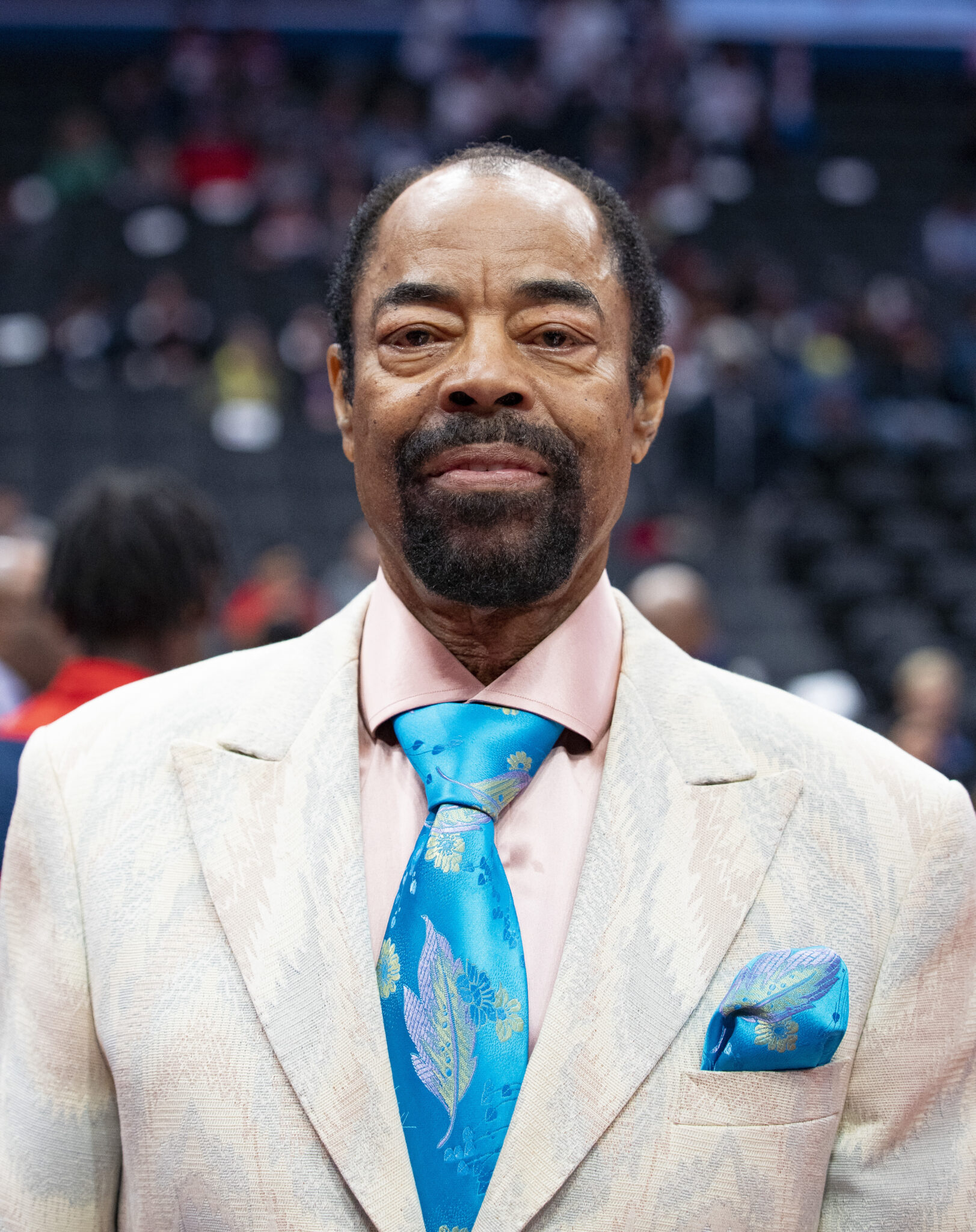 Walt Frazier (1945- ) •